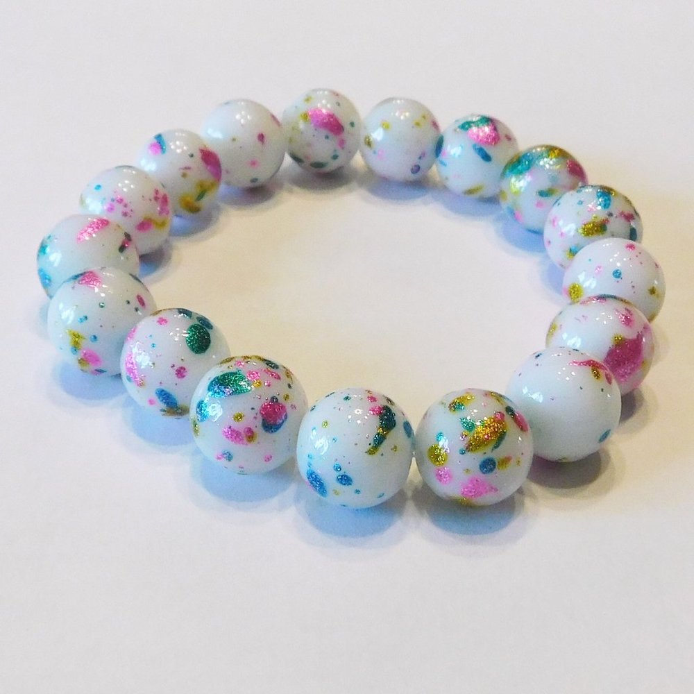 Handmade White Glass Confetti Beaded Stretch Bracelet - 6.25"